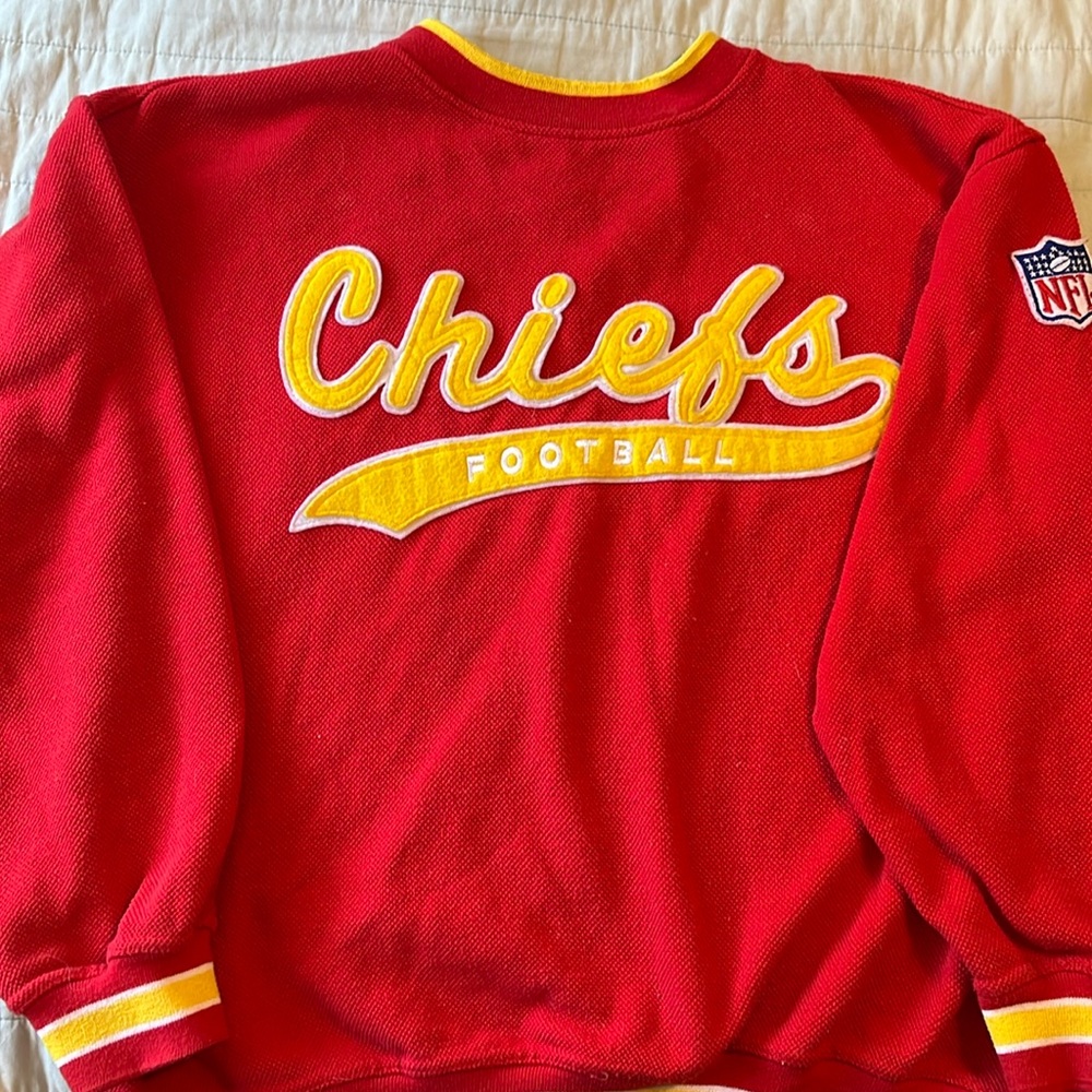 VTG Kansas City Chief Sweatshirt starter nfl script Eras tour Taylor swift